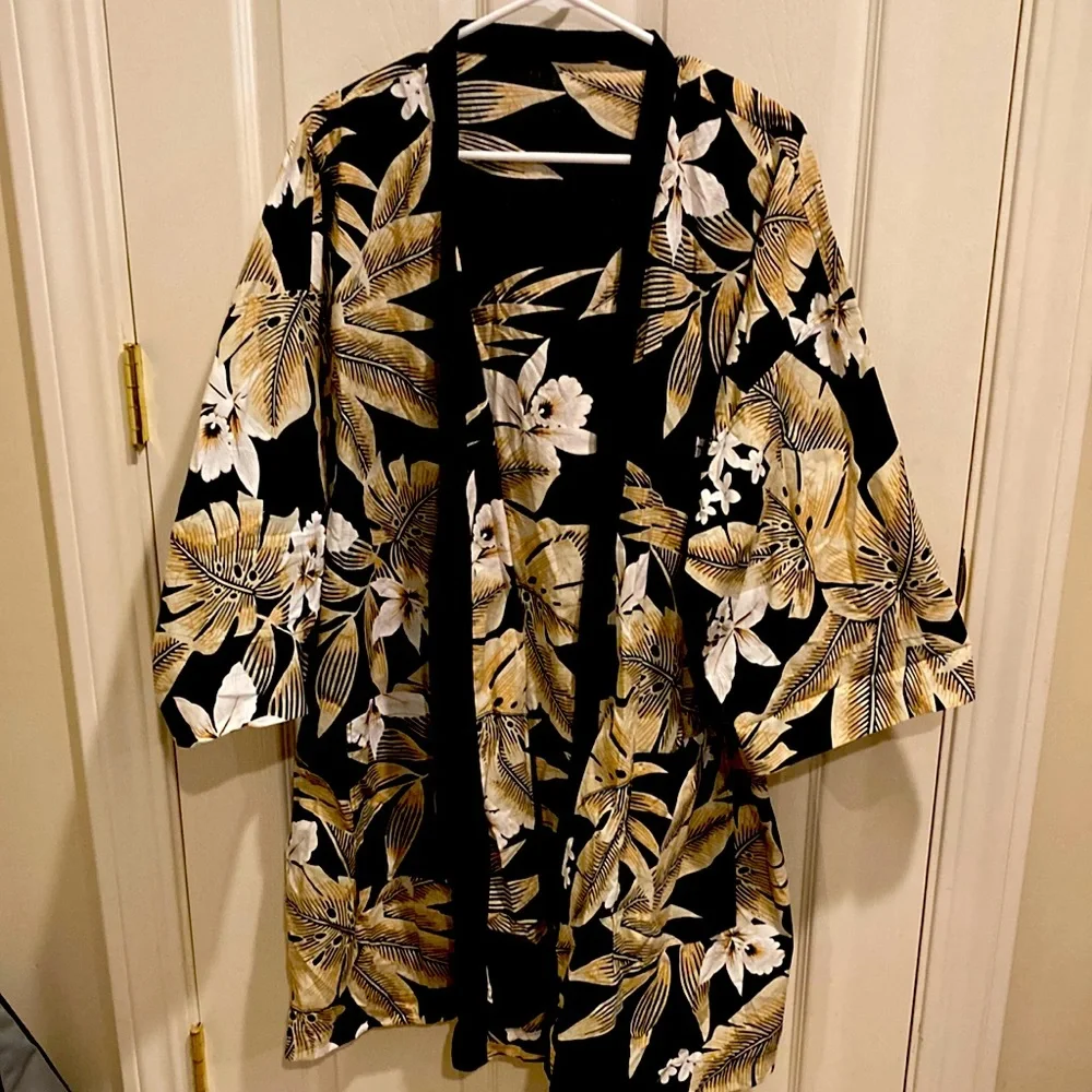 Robe Cover-Up - Picture 1 of 4